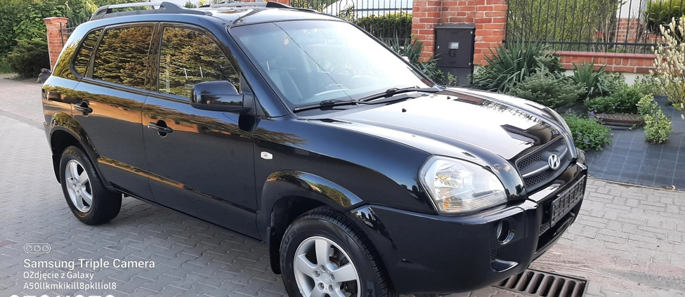 Hyundai Tucson cena 20900 przebieg: 174000, rok produkcji 2007 z Olsztyn małe 67